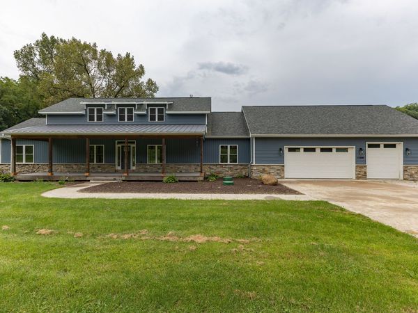 Coal Valley, IL 61240