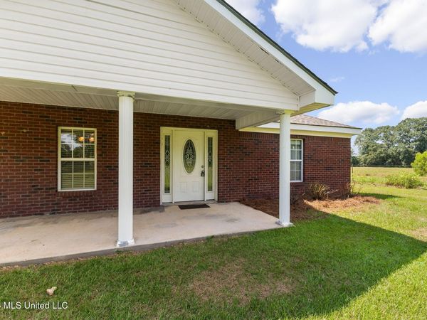 759 Lavelle Ladner Road, Lumberton, MS 39455