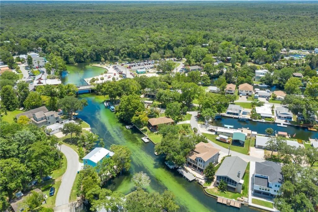 5361 Circle Drive, Weeki Wachee, FL 34607 Photo