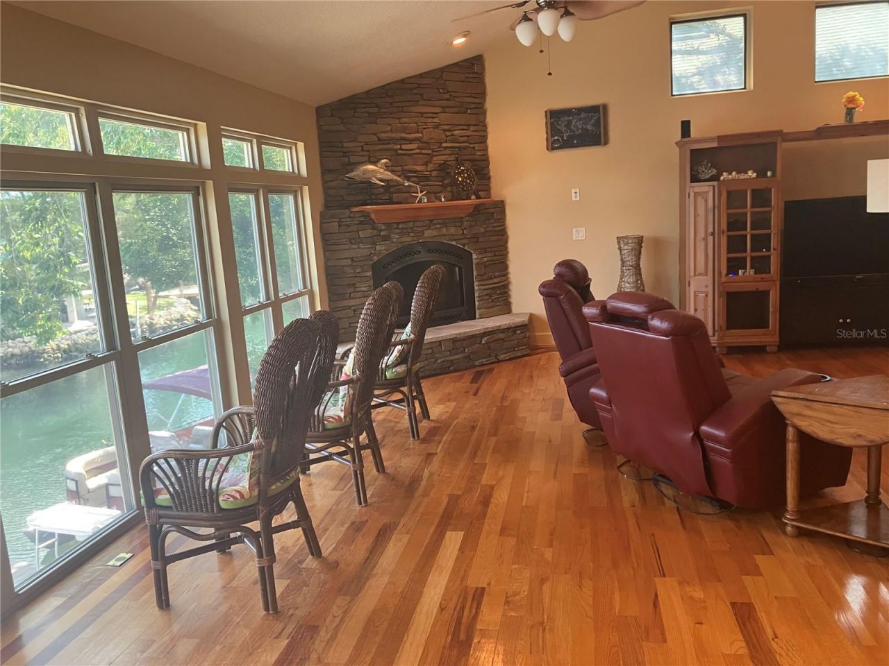 5361 Circle Drive, Weeki Wachee, FL 34607 Photo