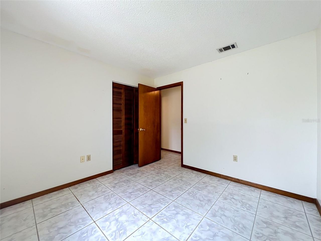 2983 Ontario Circle W, Melbourne, FL 32935 Photo