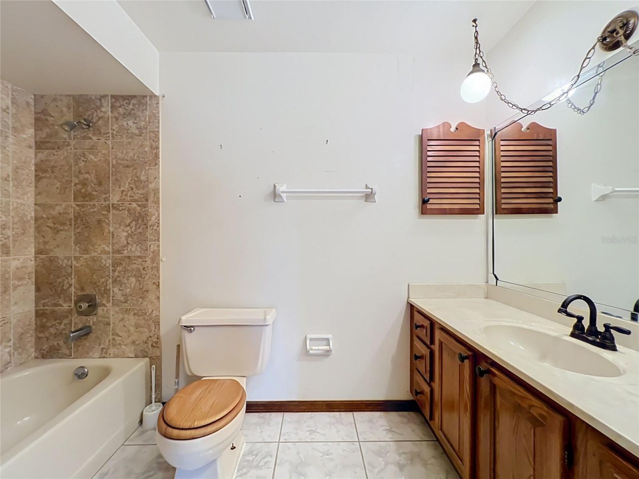 2983 Ontario Circle W, Melbourne, FL 32935 Photo