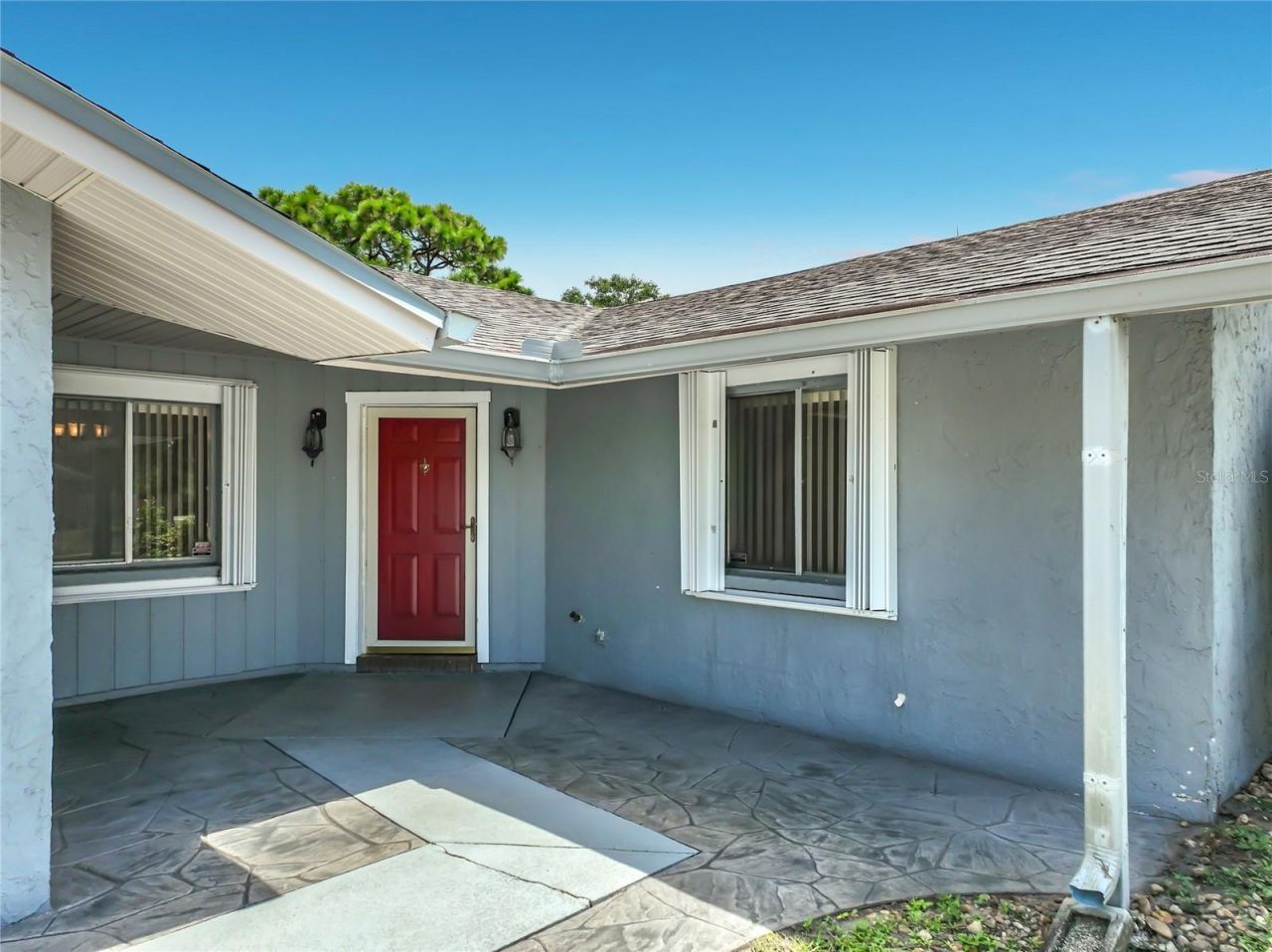 2983 Ontario Circle W, Melbourne, FL 32935 Photo