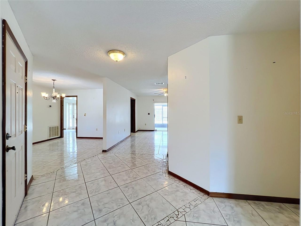 2983 Ontario Circle W, Melbourne, FL 32935 Photo
