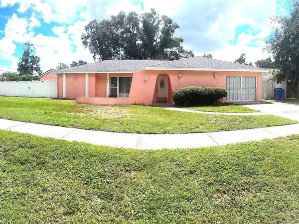 902 SAMY DRIVE , TAMPA, FL 33613