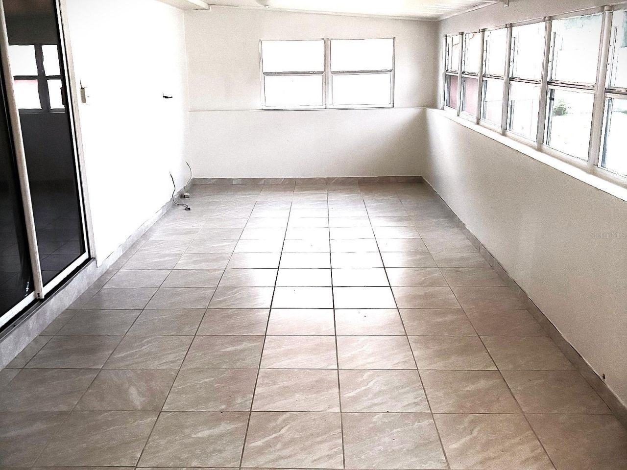 902 Samy Drive , Tampa, FL 33613 Photo
