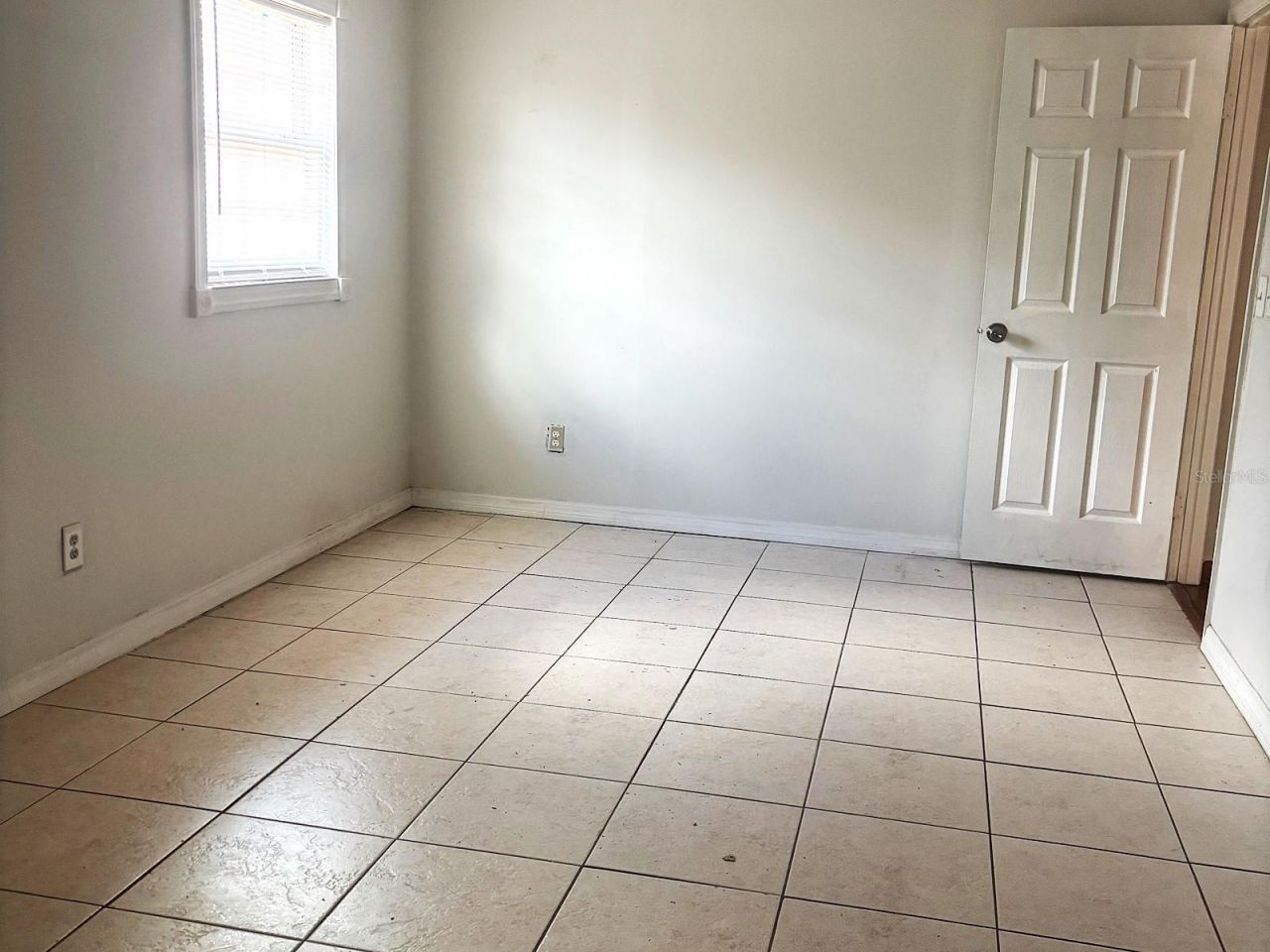 902 Samy Drive , Tampa, FL 33613 Photo