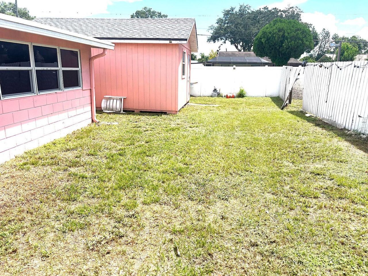 902 Samy Drive , Tampa, FL 33613 Photo