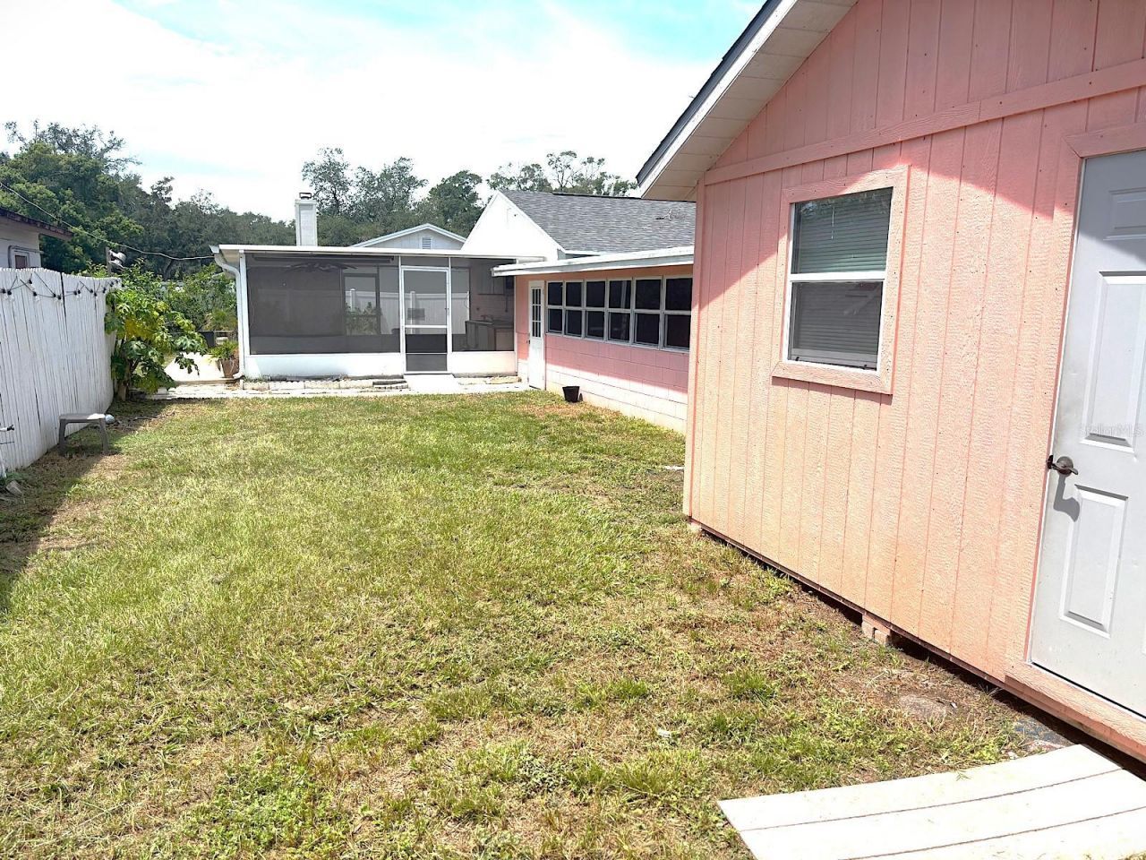 902 Samy Drive , Tampa, FL 33613 Photo