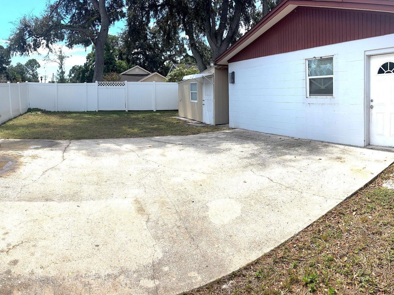 902 Samy Drive , Tampa, FL 33613 Photo