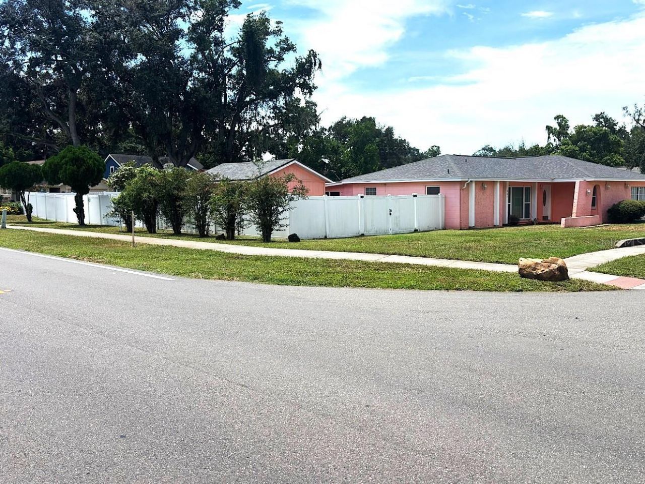 902 Samy Drive , Tampa, FL 33613 Photo