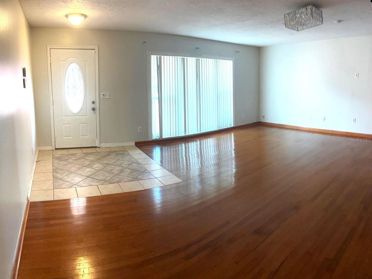 902 Samy Drive , Tampa, FL 33613 Photo