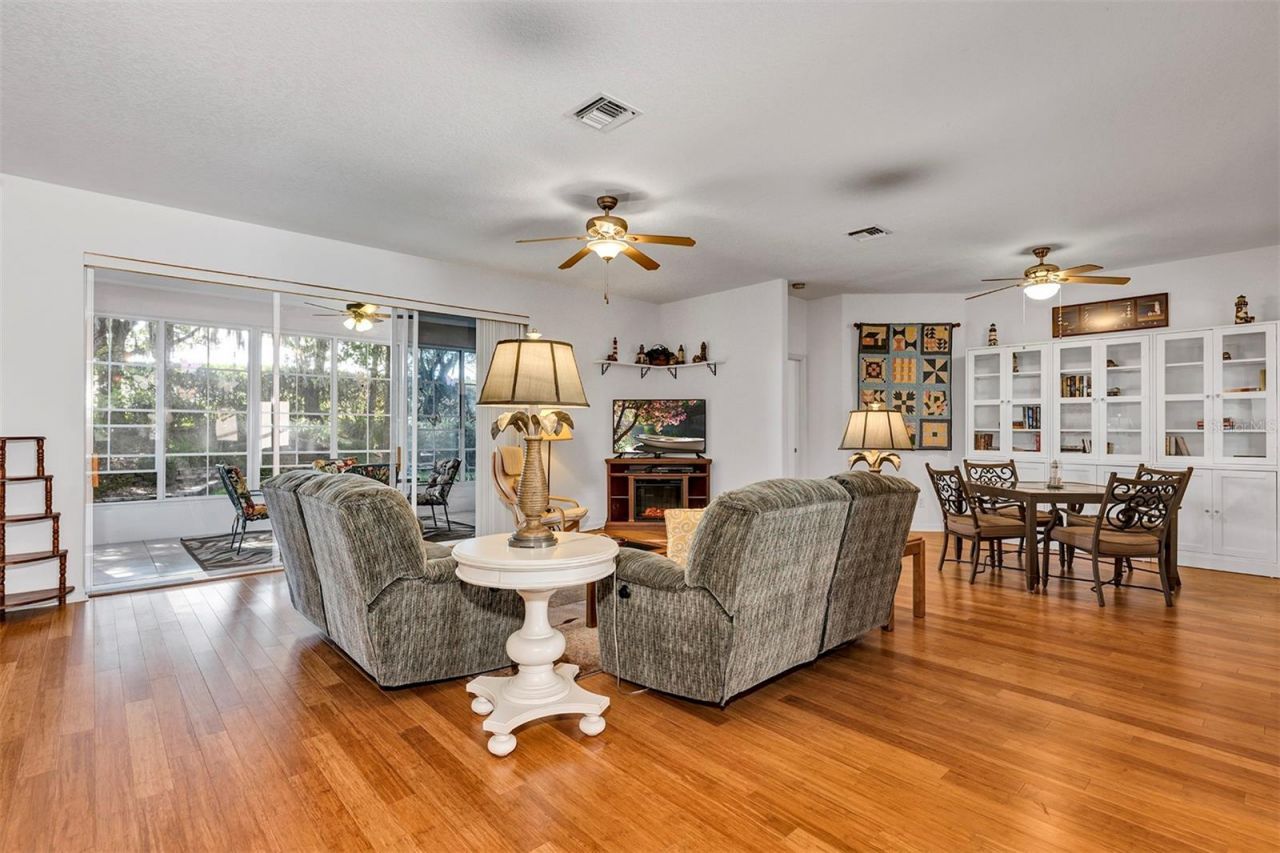 4958 Portsmouth Street, Tavares, FL 32778 Photo