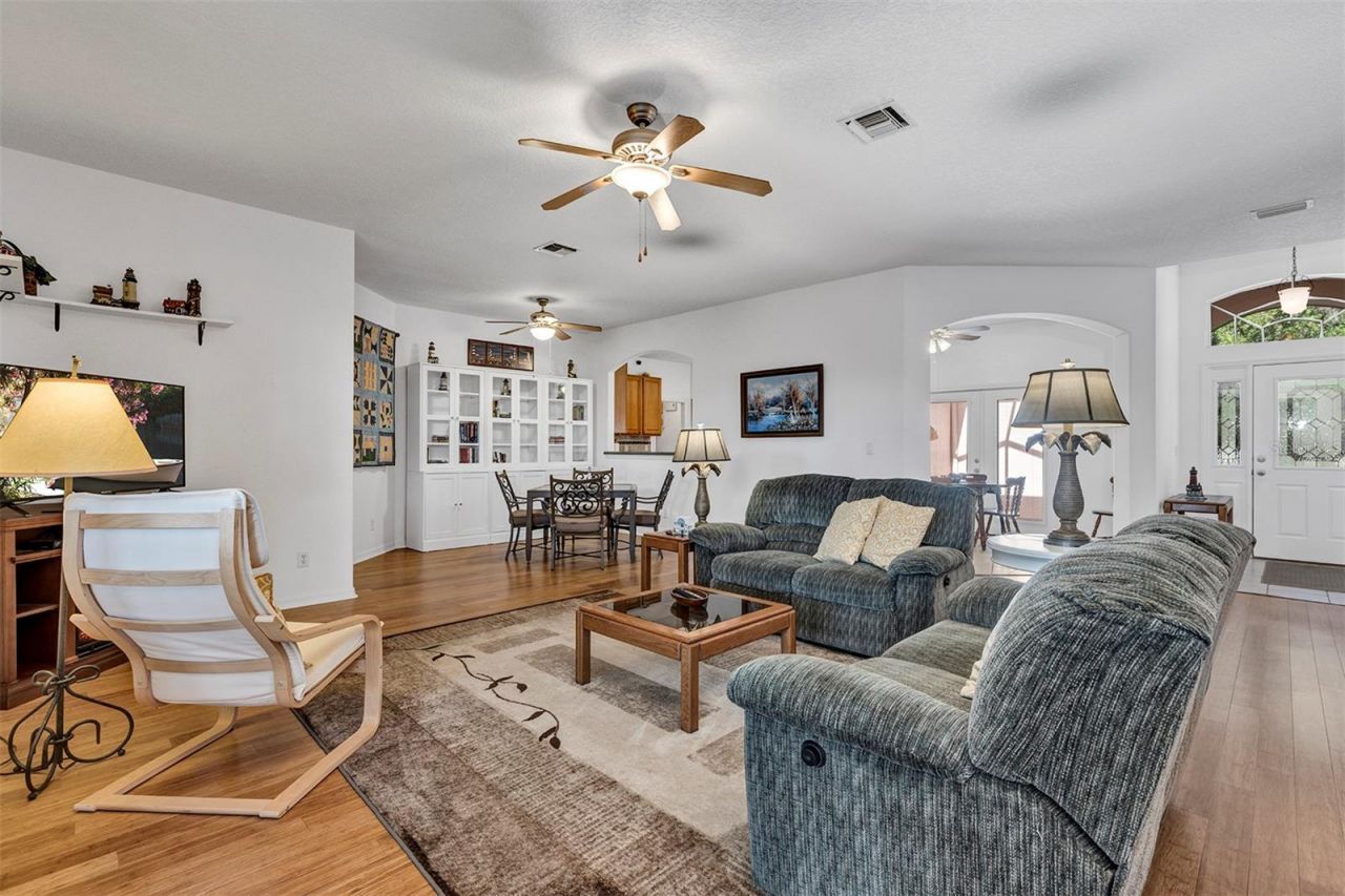 4958 Portsmouth Street, Tavares, FL 32778 Photo
