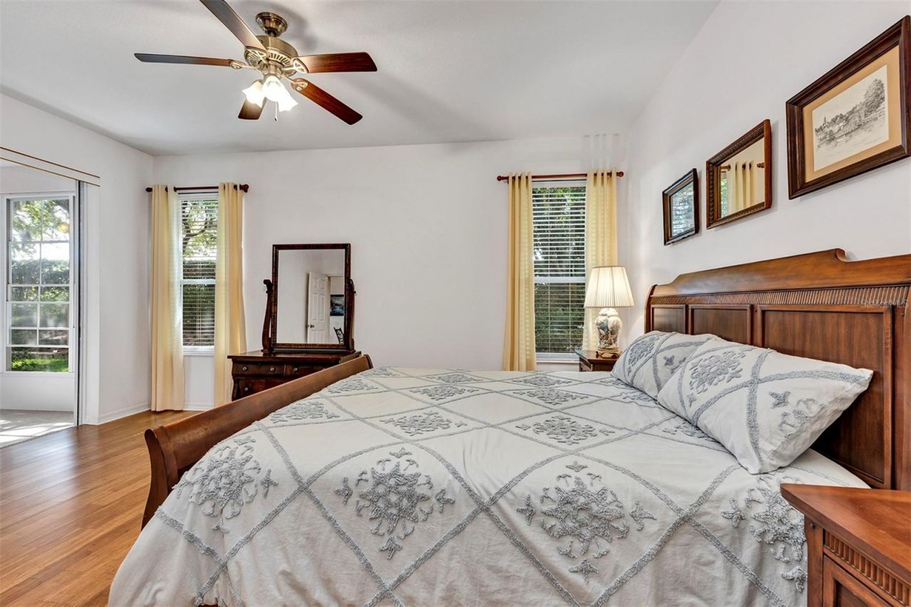 4958 Portsmouth Street, Tavares, FL 32778 Photo