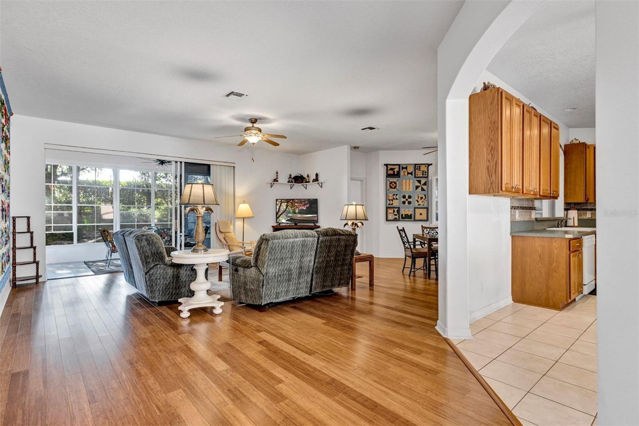 4958 Portsmouth Street, Tavares, FL 32778 Photo