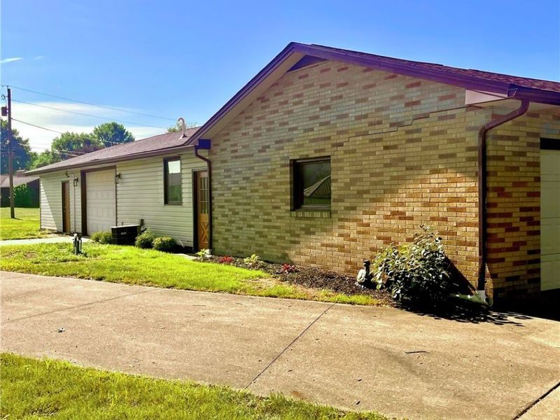 1133 3rd Street SW, New Philadelphia, OH 44663 Photo 11