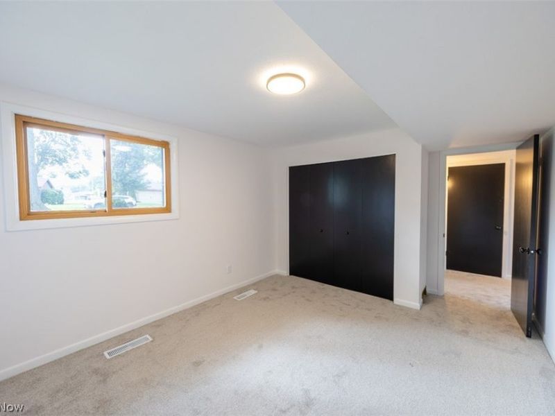 1133 3rd Street SW, New Philadelphia, OH 44663 Photo 17
