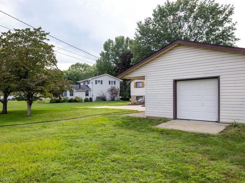 1133 3rd Street SW, New Philadelphia, OH 44663 Photo 48