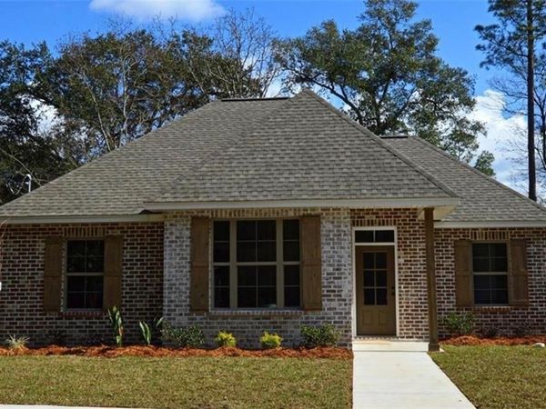 4153 SAINT PETERS Street, Slidell, LA 70461