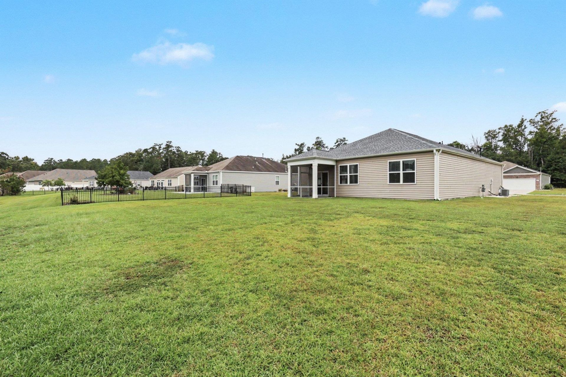124 Rialto Dr.  Photo 29