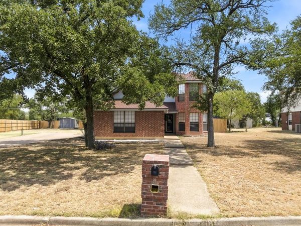 1111 Springhill Street, Bellmead, TX 76705