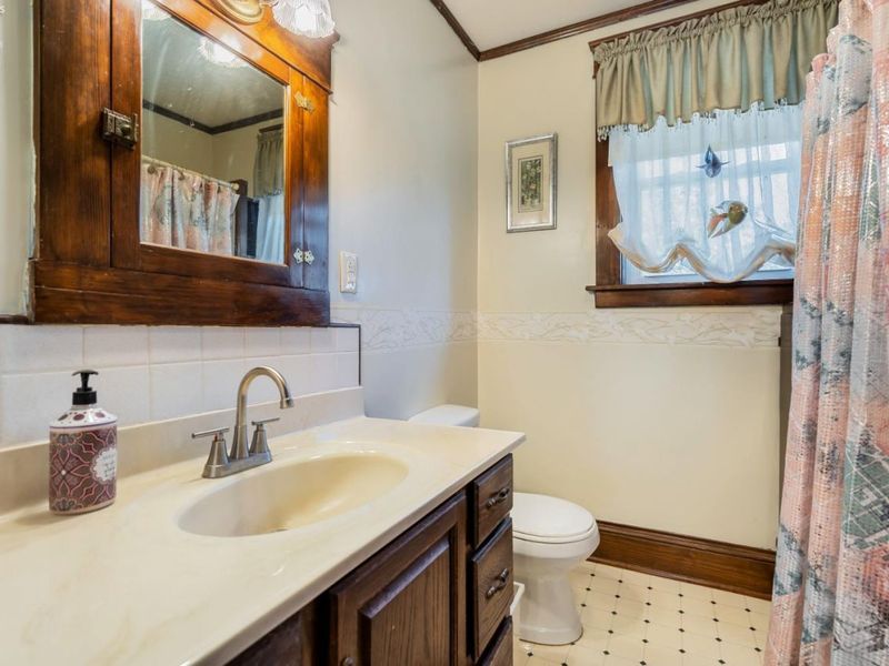 124 N Prospect Street, Fremont, OH 43420 Photo 37