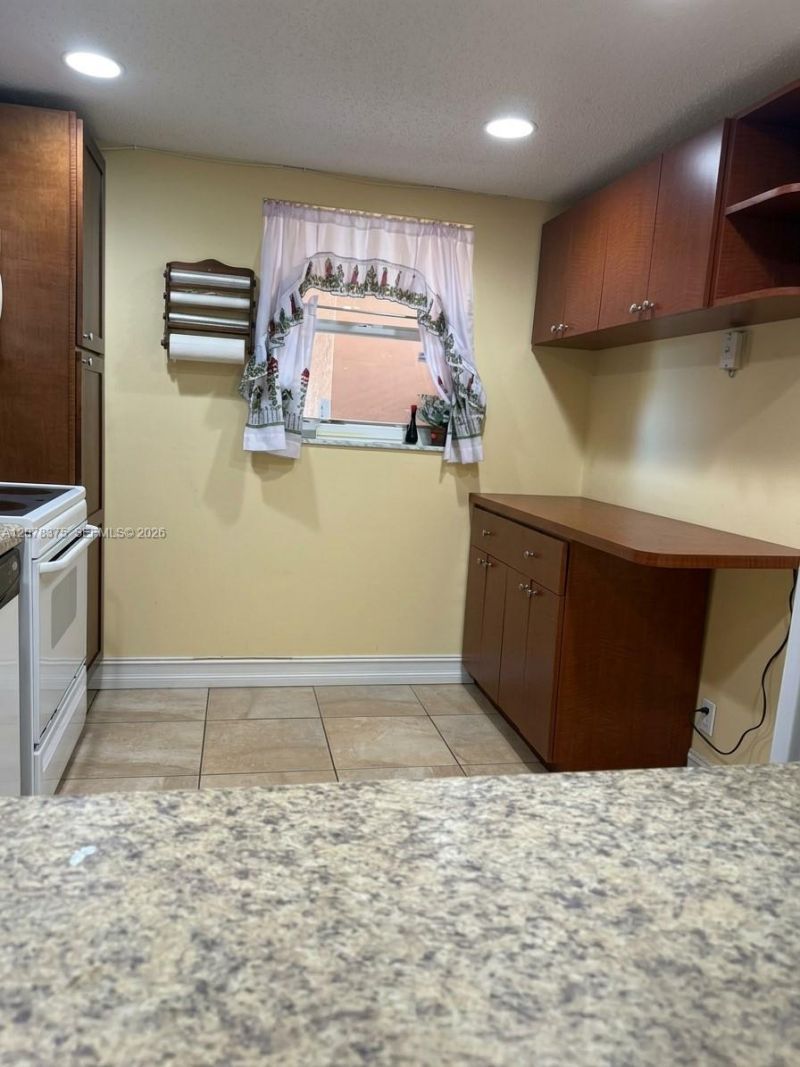 3261 Holiday Springs Blvd , Unit 401, Margate, FL 33063 Photo