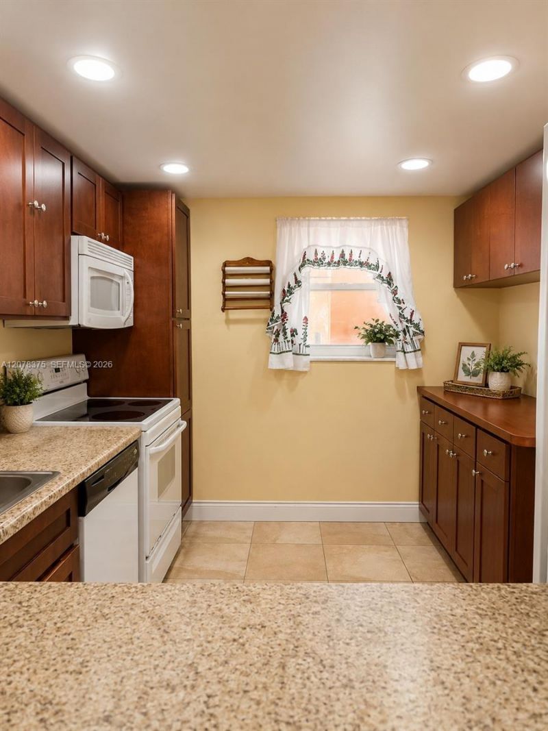 3261 Holiday Springs Blvd , Unit 401, Margate, FL 33063 Photo