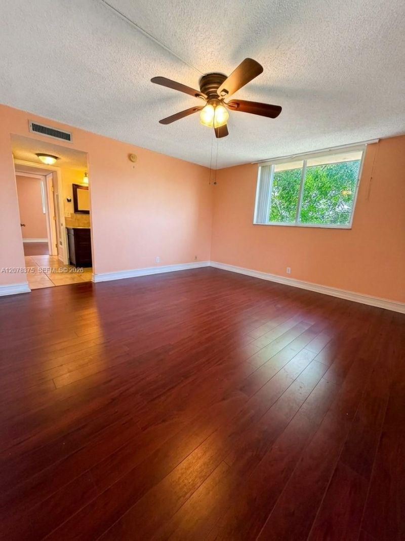 3261 Holiday Springs Blvd , Unit 401, Margate, FL 33063 Photo