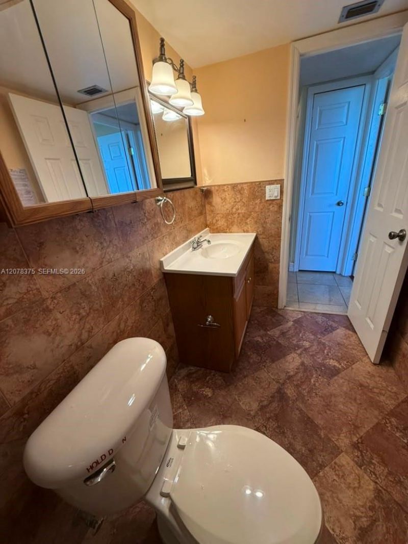 3261 Holiday Springs Blvd , Unit 401, Margate, FL 33063 Photo