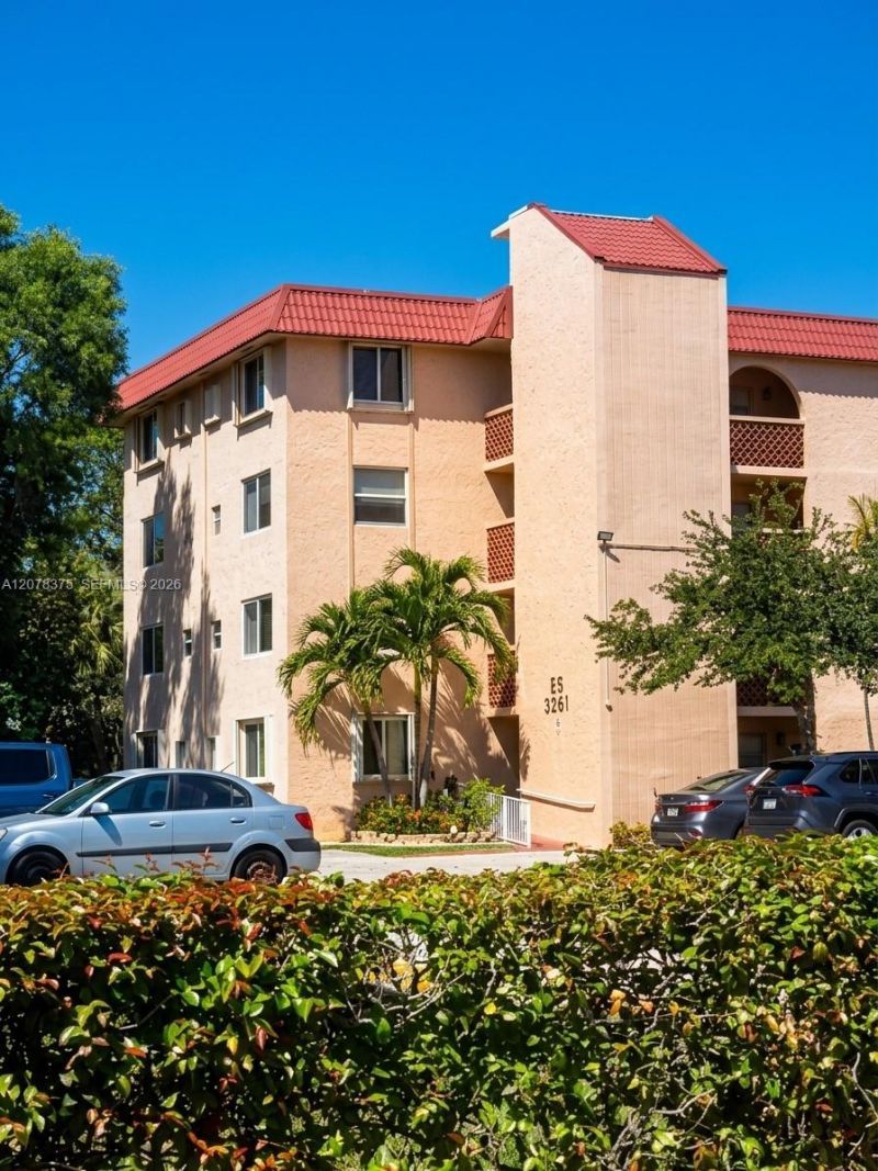 3261 Holiday Springs Blvd , Unit 401, Margate, FL 33063 Photo
