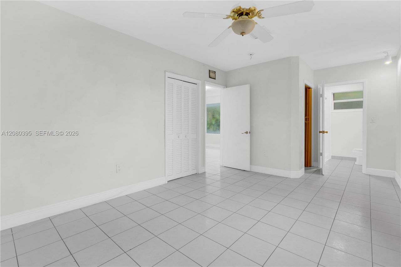 9441 SW 27th Dr , Miami, FL 33165 Photo