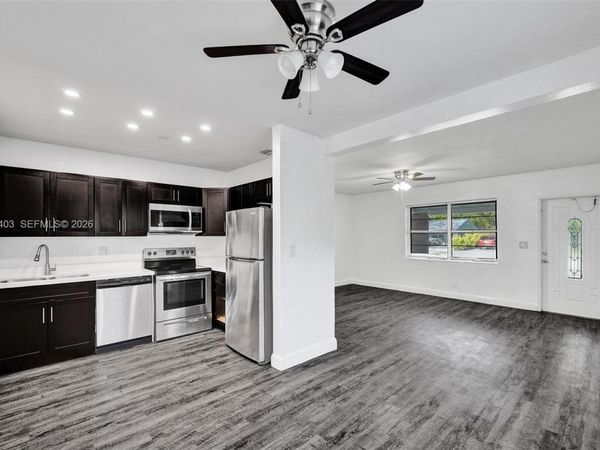 1516 NW 6th Ave , Fort Lauderdale, FL 33311
