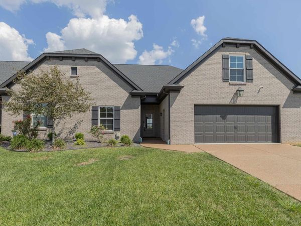 3601 Braewick Drive, Unit B, Evansville, IN 47715