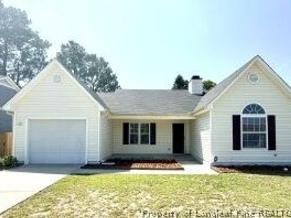 3839 Goforth Drive, Hope Mills, NC 28348