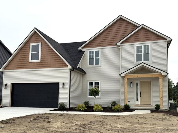 1812 Caleb Court , Waterville, OH 43566