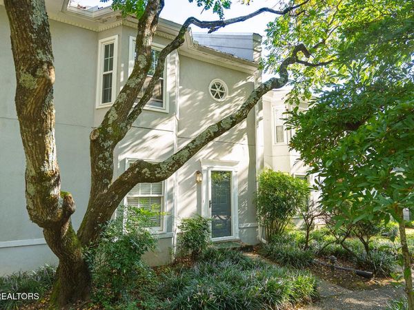 8833 Ashton Court, Knoxville, TN 37923