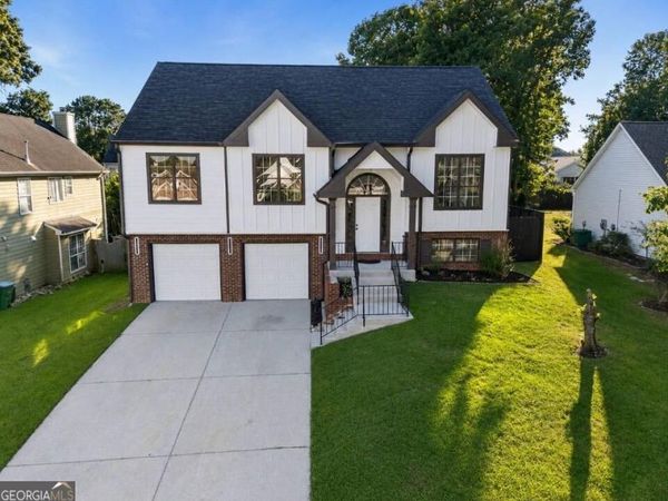 6802 Magnolia Park Drive, Norcross, GA 30093