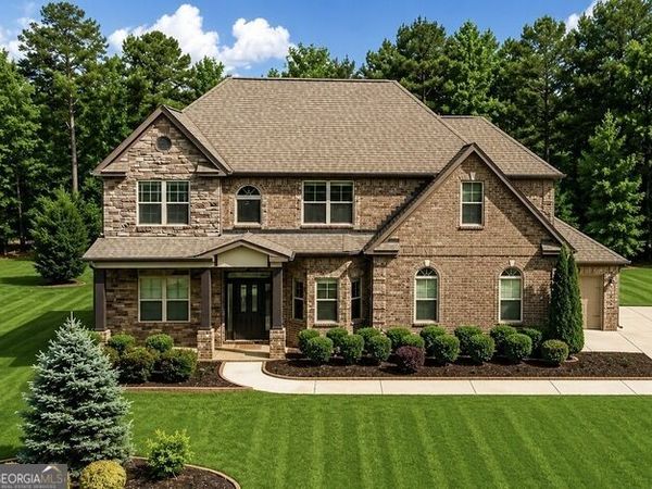 2589 Lake Erma Drive, Hampton, GA 30228