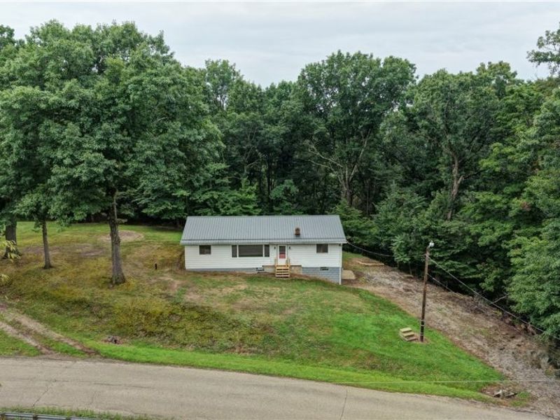 5300 GREENRIDGE RD, New Philadelphia, OH 44663 Photo 16