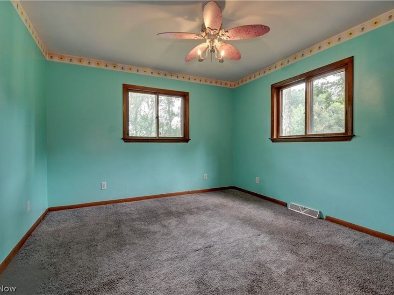 5300 GREENRIDGE RD, New Philadelphia, OH 44663 Photo 17