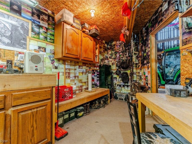 28957 TR 240 , Fresno, OH 43824 Photo 32