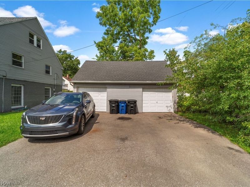 3113 Ashwood, Cleveland, OH 44120 Photo 28