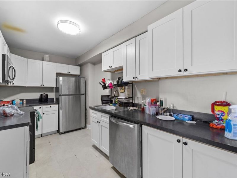 3113 Ashwood, Cleveland, OH 44120 Photo 5