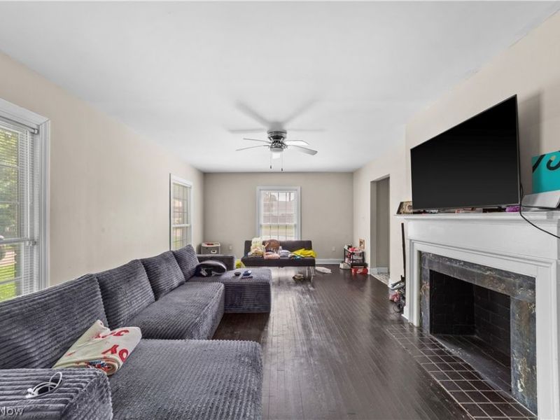 3113 Ashwood, Cleveland, OH 44120 Photo 7