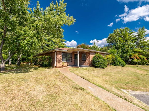349 Deer Lake Dr, Unit 349, Nashville, TN 37221