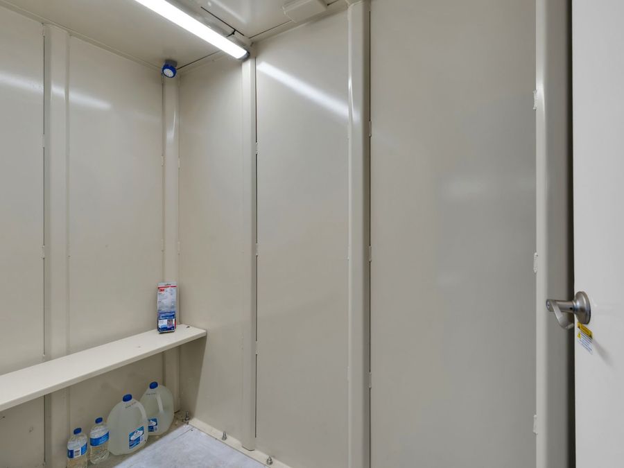Property Image 37
