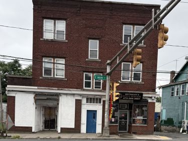 734 East Main, Waterbury, CT 06702