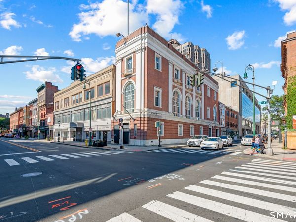 809 Chapel , New Haven, CT 06510